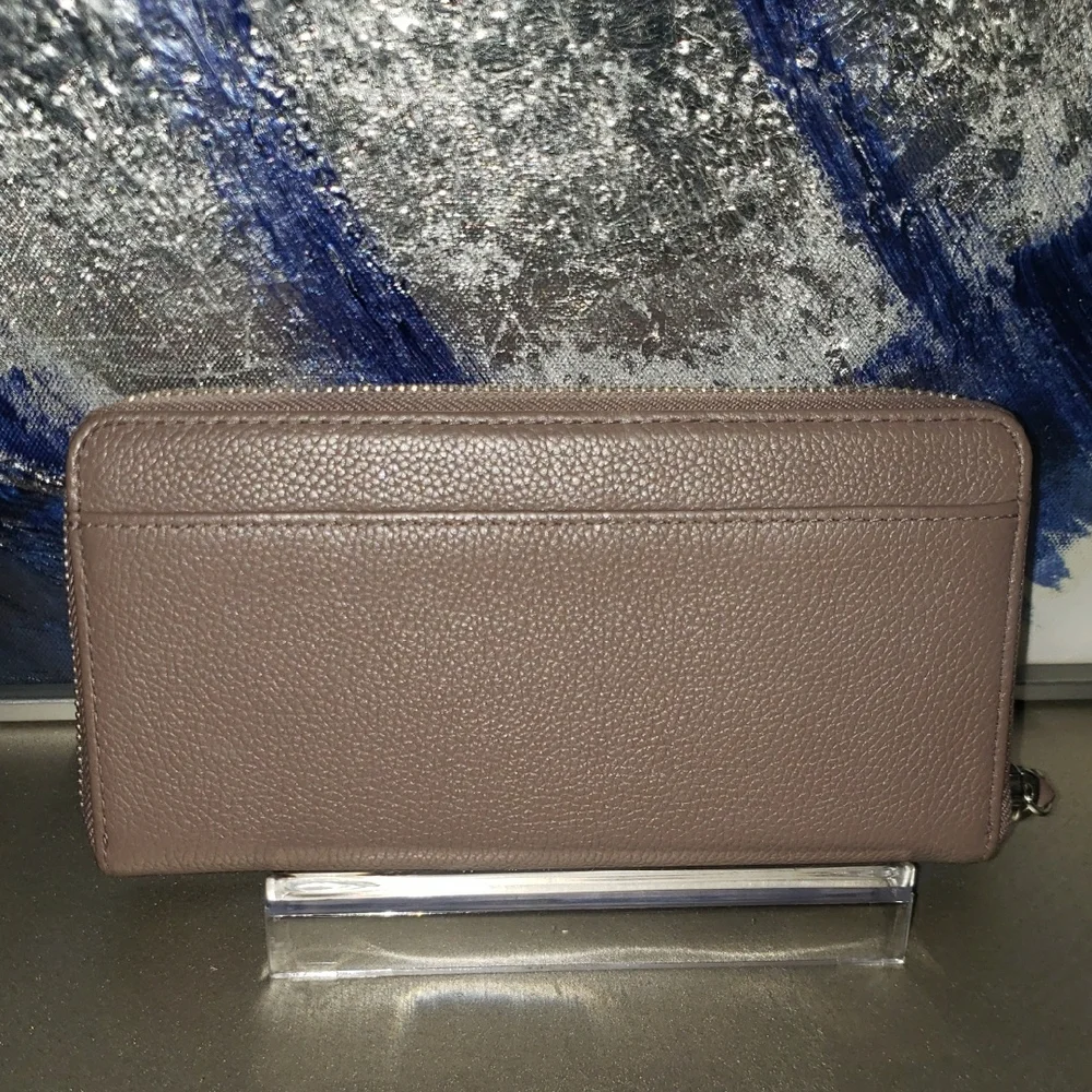 kate spade authentic kate